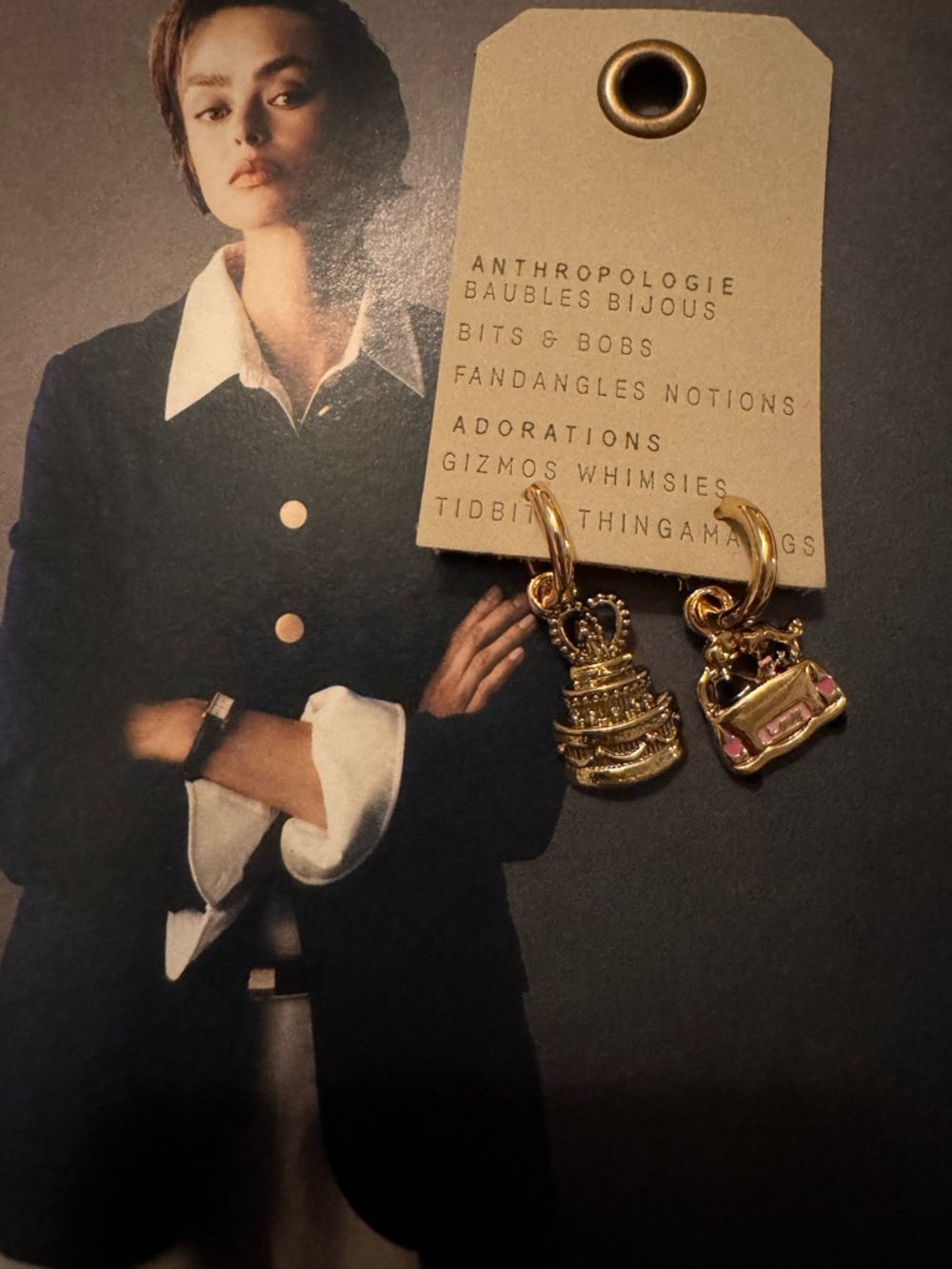 New- unique Anthropologie Gold Cake & Carriage Charm Hoop Earrings - Picture 4 of 5
